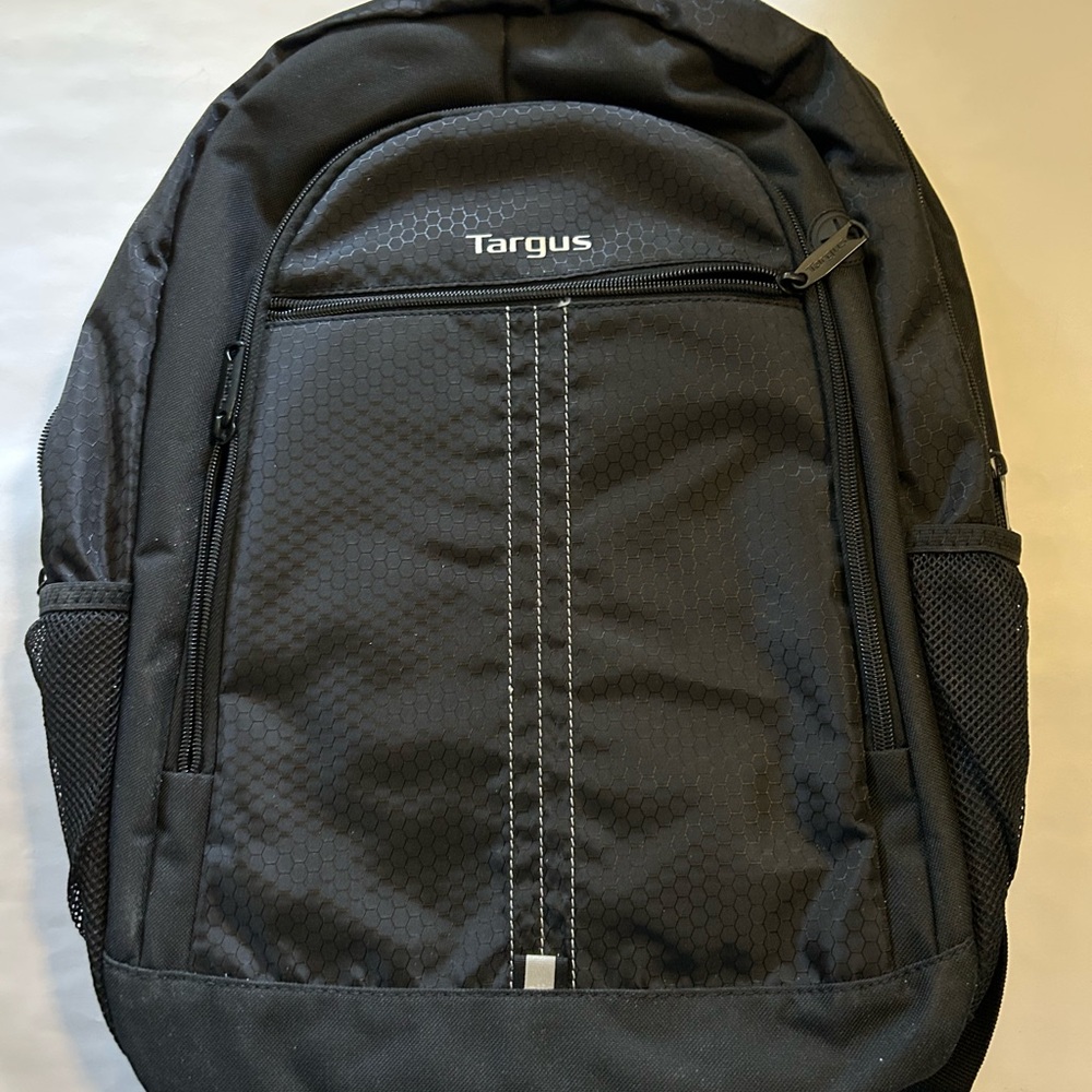 Targus Hexagon Pattern Black Backpack - image 1